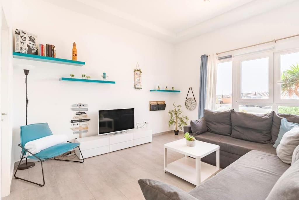 Las Dunas Corralejo Home With Swimming Pool Bagian luar foto