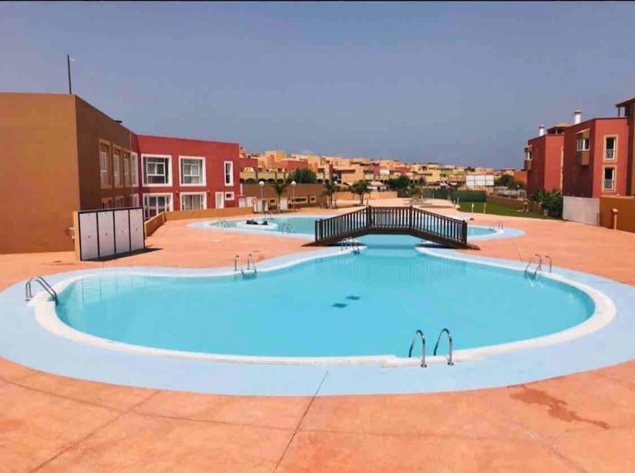Las Dunas Corralejo Home With Swimming Pool Bagian luar foto