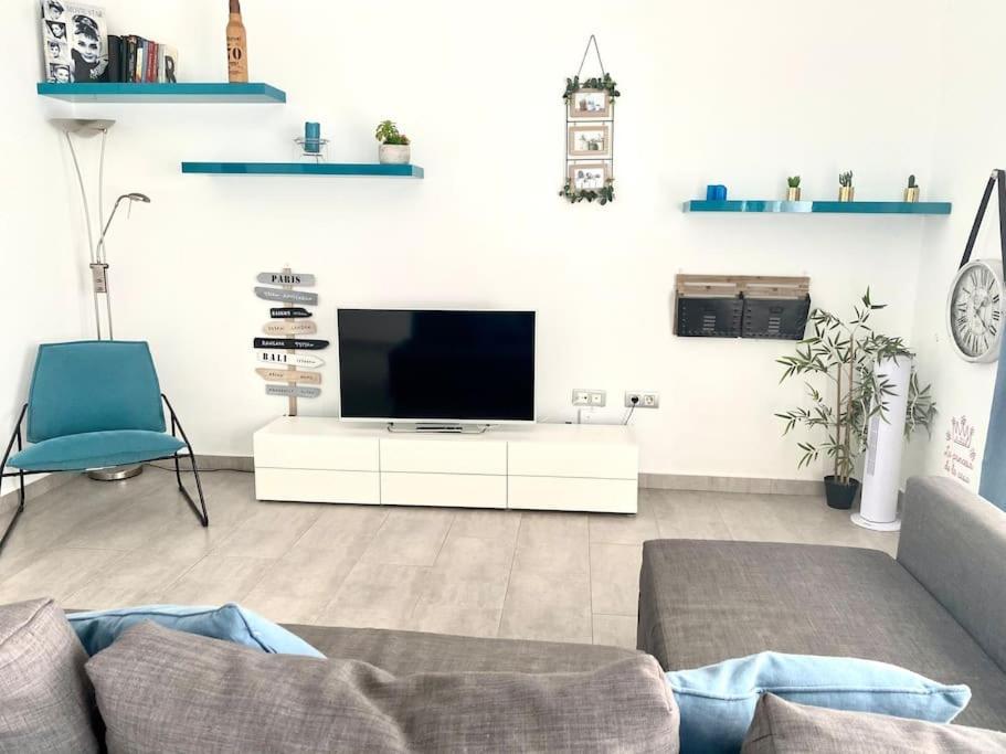 Las Dunas Corralejo Home With Swimming Pool Bagian luar foto